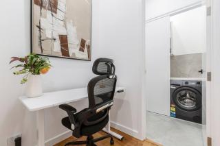 Spacious Home Near Williamstown Beach & CBD - 1