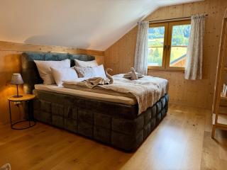 Hideaway Chalets Loser - 1 by AA Holiday Homes - 2