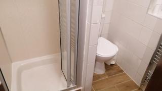 Bright room in Cardiff, near Uni and City Centre - 4