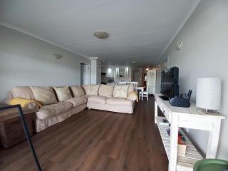 Aruba Breeze 6 - Waterfront Marina Apartment - 5