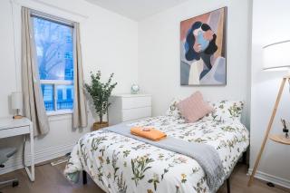 Cozy Room Near Lake Ontario with Fast WiFi - 0