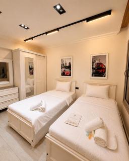 Luxury 2BR Garden Stay New Cairo - 2