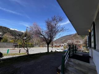 Ground Floor Flat Walk to Town Ski Bus Route - 2
