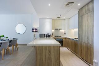 Vacationer Holiday Homes I Spacious 2 Bedroom in Marina I Steps to Tram Station - 4