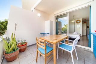 FLAMBOYANT - Studio 2 personnes avec lit de qualité hôtelière séparable pour couple ou amis avec très belle terrasse à 12 min à pied ou 4 min en voiture du lagon de l'Ermitage - ST GILLES LES BAINS - 8