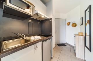 FLAMBOYANT - Studio 2 personnes avec lit de qualité hôtelière séparable pour couple ou amis avec très belle terrasse à 12 min à pied ou 4 min en voiture du lagon de l'Ermitage - ST GILLES LES BAINS - 7