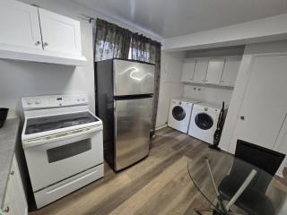 Fully Furnished 1-Bedroom Apartment in Laval - 7