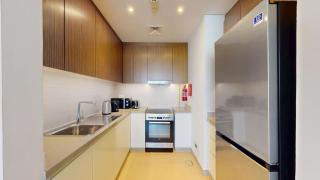 Vacationer Holiday Homes I Elegant 1 Bed I Canal Views I Close to Ain Dubai - 6