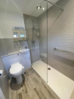 Spacious House in Picturesque Madingley Village - 1