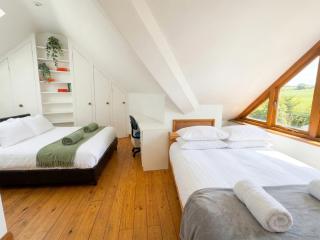 Spacious family retreat - walk to Addenbrookes - 5