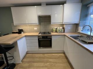 Stylish New Build 3-Bed House near Science Park - 3