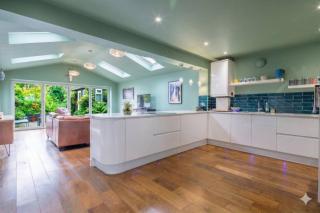 Large 3-bed House - Walk into Historic Centre - 7