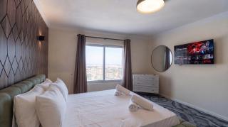 Villa Kampanella - Luxury 7 Bedroom Villa with Pool , Jacuzzi , Panoramic Sea & Sunset Views - 4