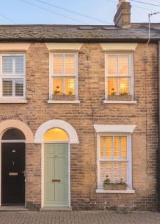 Charming Victorian House in the Heart of Cambridge - 0