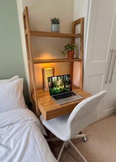 Charming Victorian House in the Heart of Cambridge - 1