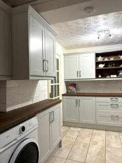 Spacious House nr Cambridge with Parking & Garden - 7