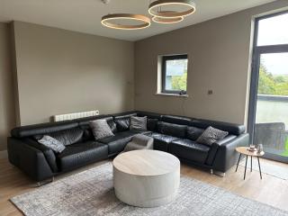 Chestnut House - 3