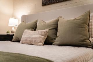 Calvary Suites in Downtown Roanoke - 1
