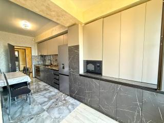 Luxury Apartment with Stunning Ararat View - 7