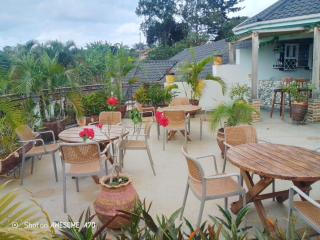 RnR Golden Haven Resort - 3