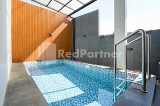 House of Aswana Monjali RedPartner - 0
