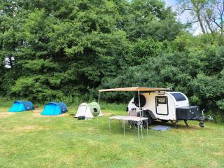 Camping Weides Campinghütten, Stellplätze für Camper, Wohnmobil, eigenes Zelt - 4