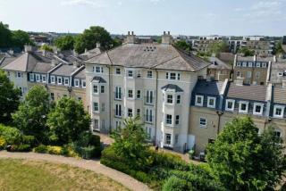 Stylish Central 3 bed Apartment with Parking - Cambridge - 7