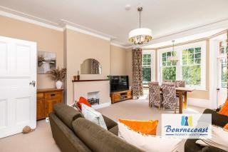SEA MIST by BOURNECOAST - A Lovely Holiday Flat in Alum Chine with Balcony - Close to Sandy Beaches - FM10713 - 0