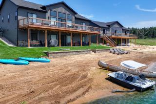 Family Fun on the Lake! Wisconsin Upland Getaway - 0