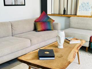 Loft de luxe avec piscine et jardin privés - 9