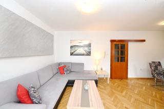 Una apartment & parking - 3