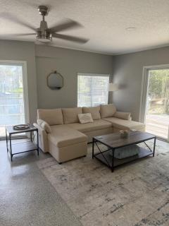 Spacious 4 bedroom with 2 baths with Pool and boat dock - 3