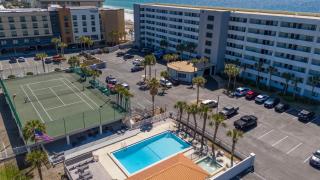 412 Surf Dweller by Alicia Hollis Realtor Rentals - Open March 16th Week - 5
