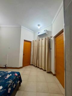 Room Apartment for couples Family lahore - 7