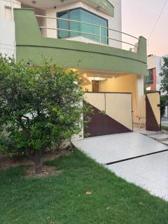 Room Apartment for couples Family lahore - 2