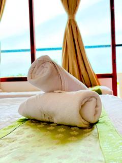 La Couronne Seaview Resort - 7