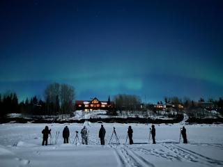 Inn on the Lake - Whitehorse - 9