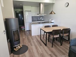 Luhtitalon alakerran huoneisto superior apartments vuokralle viikoksi 29 - 2
