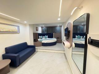 Hotel Lee Town - 0