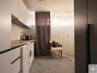 RentHouse ApartHotel Room #1 - 3