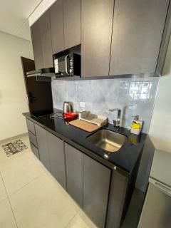 Equipetrol Suite Pool & Views - 9