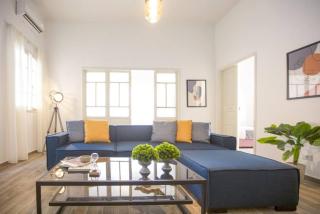 Myriam's 2-BR Apartment in Mar Mikhael - 3