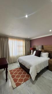 Yolaan Guesthouse - 7
