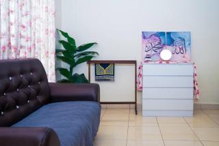 Urban Tropical Homestay -Adenium Bukit Beruntung -Double Storey - 4