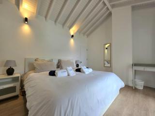 Varadouro Cove House - 1