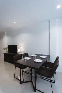 The One Apartment - 4