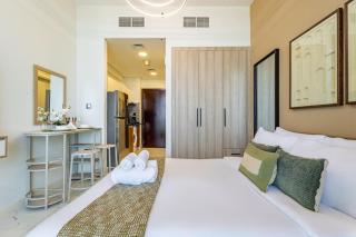 Relaxing and Stylish Studio - Masdar - Near Airport - 2