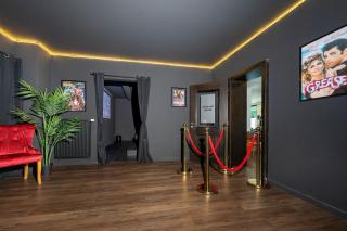 Belmonte Whirlpool-Sauna-Billard-Kicker-Kino - 1