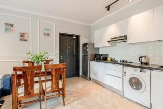 Saga De Luxor 1BR - Rooftop Pool - Calangute - 8