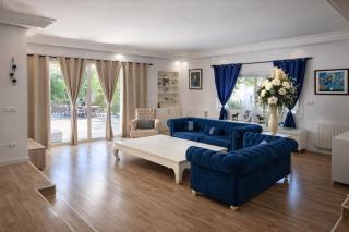 Fantastic 6B Villa - 8